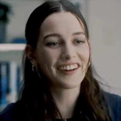 Victoria Pedretti
