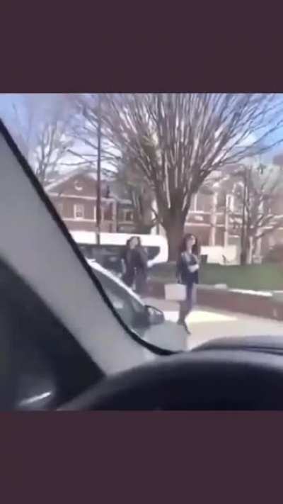 Why homie dip like dat 😭😭😭