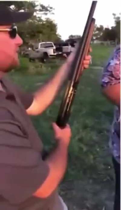 Fuck this guy and his nut!
