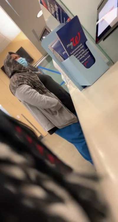 Woman threatens to sue pharmacist in Walgreens. Anchorage, AK.