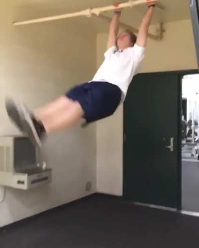 Swinging on a water pipe