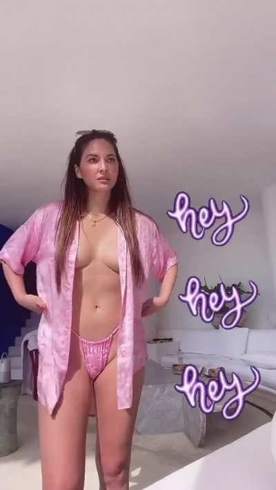 Olivia Munn is a hot milf cock teasing babe