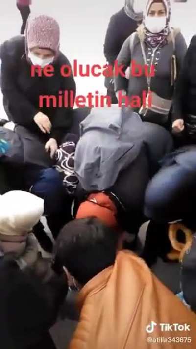 Ülke o kadar çok ilerledi ki tekrar başa döndü amk
