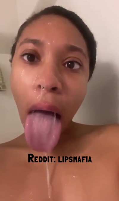 Extra spitty💦