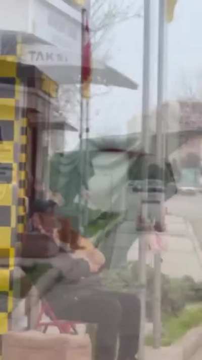 Taxi stand supurrvisor