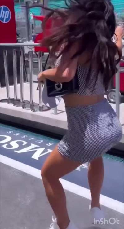 Kat at f1