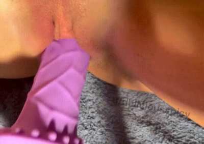 Dildo grip