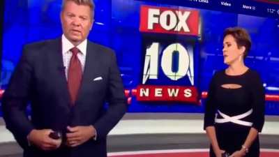 Arizona governor candidate Kari Lake caught on hot mike calling 20 year olds 