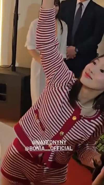 TWICE - Nayeon