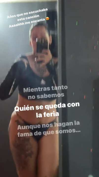🤳🤳