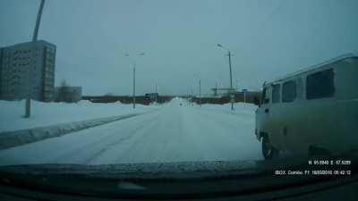 Man loses control on snowy road, then dies. His screech wife lived.