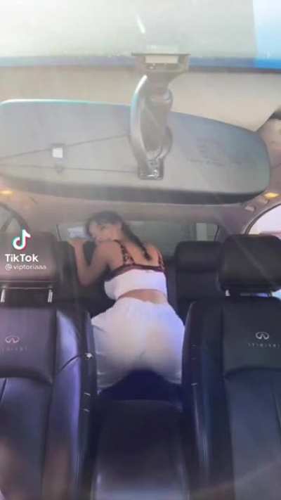 @viptoriaaa