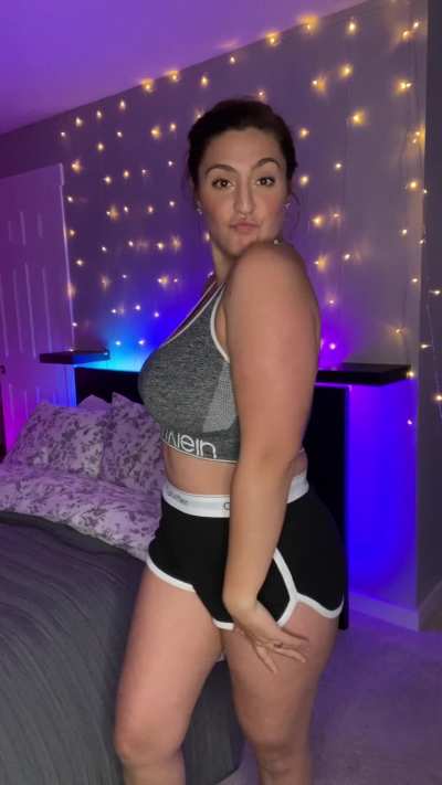 Bounce and get the hot boobi<wbr>es🔥🥵s<wbr>o hawwty