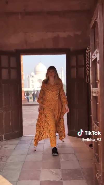Indian man and his beautiful Croatian wife 🇮🇳🇭🇷 IMWF