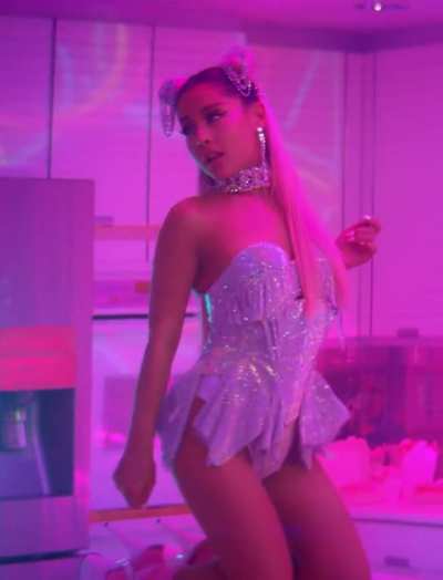 7 Rings.. Infinite Goddess