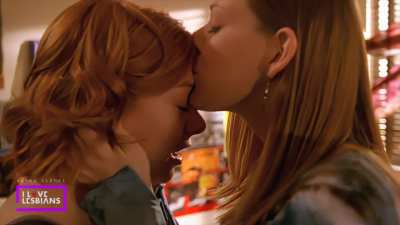 Retro Scenes: Alyson Hannigan & Amber Benson - 