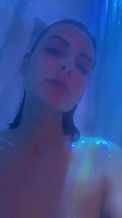 What would you do to her in the shower???