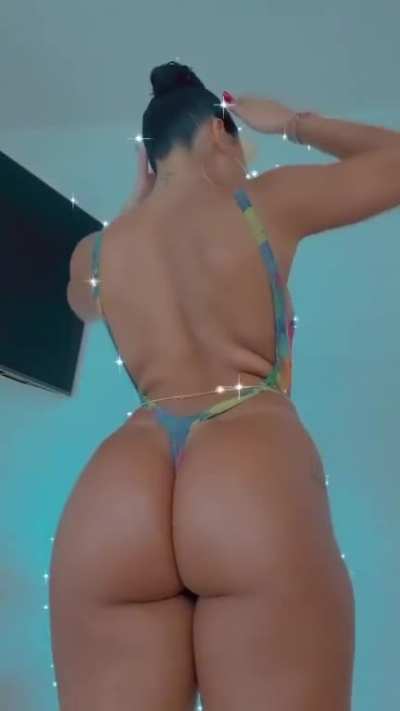 Katya Elise Henry (@kat<wbr>yaeli<wbr>sehen<wbr>ry)