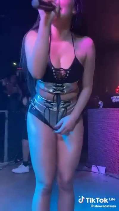 Taina costa 
