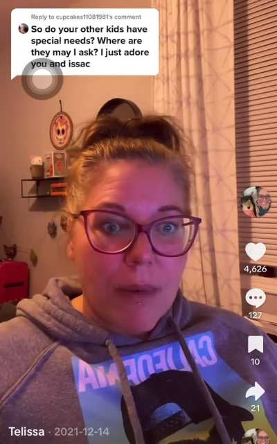 T giving medical info on Chloe Noel 2021