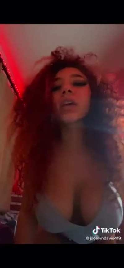 👀🍒