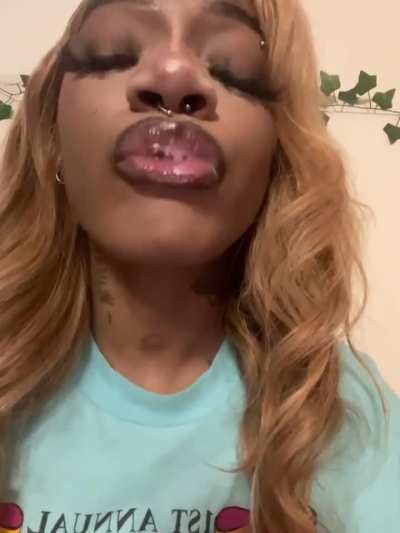 lipsofk 18