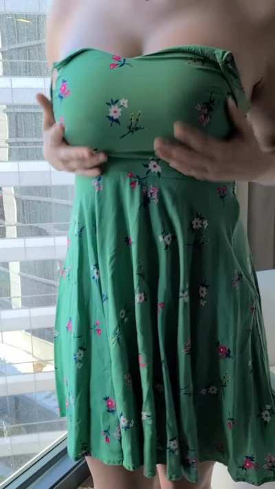 sundress season is my favorite, let me show you why [drop]