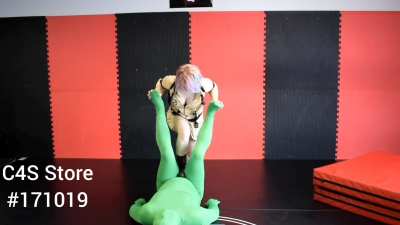 Kisa Kicks with ball crushing stomps