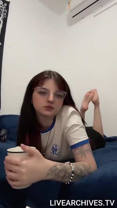 @f4y_feet (11-20)