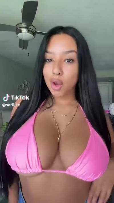 @sariiiixo