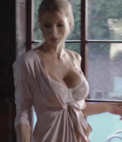 Charlotte McKinney