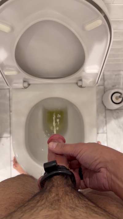 Pissing with the Chastidick is messy sometimes…