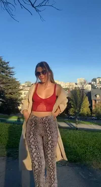 I got horny during my walk... I just couldn't resist showing you my 18 year old body