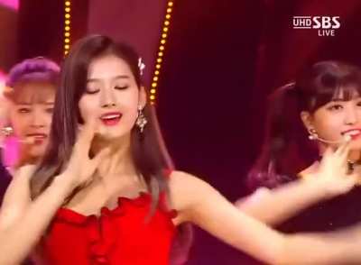 180722 - Sana