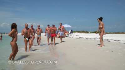 I love nude beaches!
