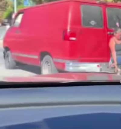 What A Wife/Girlfriend!  When You Can’t Afford A Hitch Use Your Wife😎