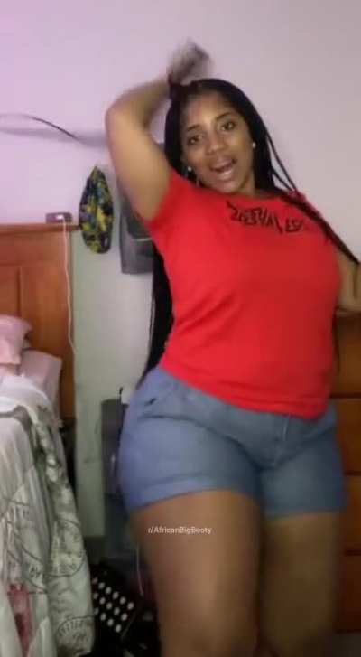 Afric<wbr>anBig<wbr>Booty - Video #3005