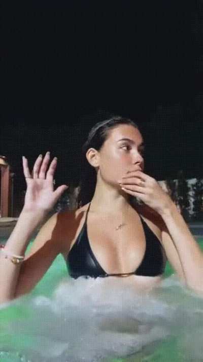 Madison Beer