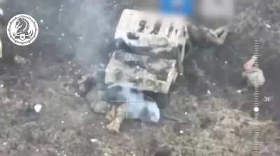 Russian dune-buggy assault team is being hit by cluster ammunition and FPVs from the 47th mechanized Brigade, Ukraine, likely Avdiivka area, late march 2024