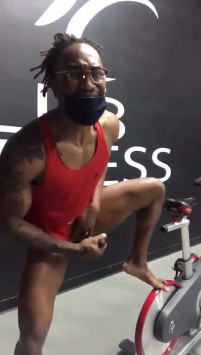 Ambatukam at the gym