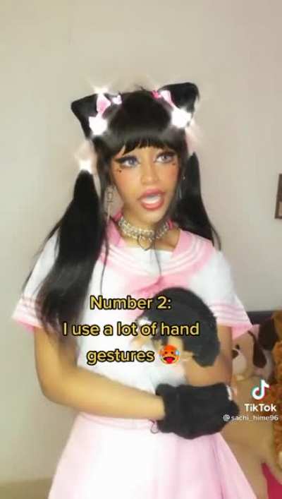 3 reasons I wouldn't be a good anime waifu
