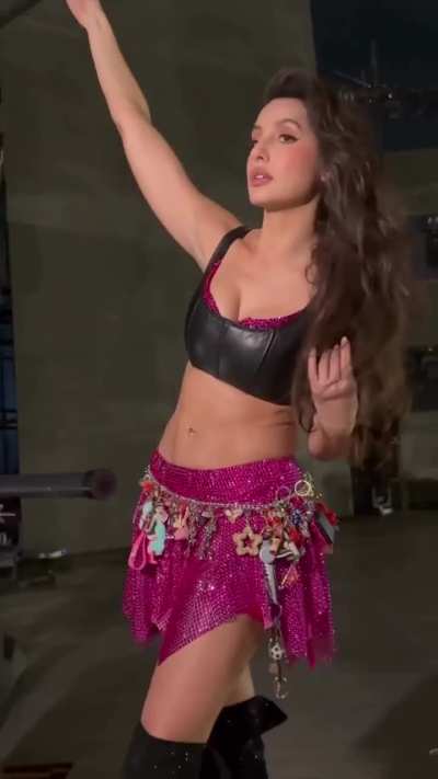 Nora Fatehi Zoom