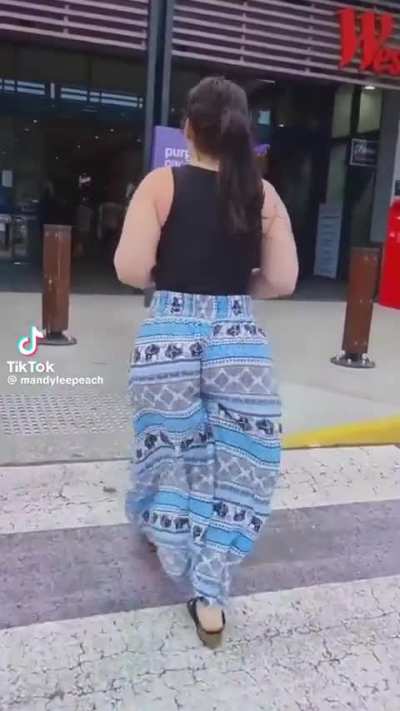 🧟‍♂️🍑
