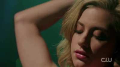 Lili Reinhart pole dancing to earn some extra cash