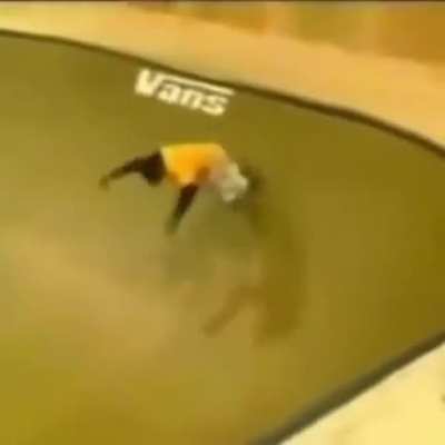 Oh oh monke fell