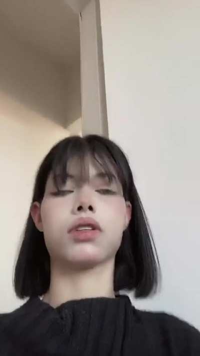 <3