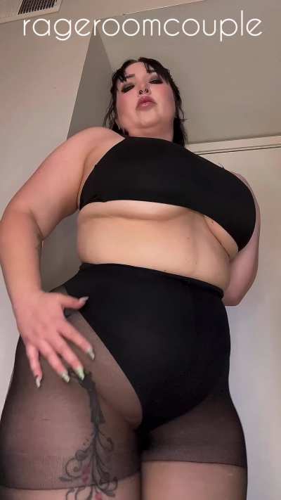 Feelin my thick self