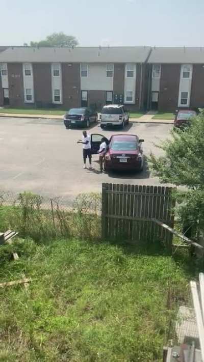 Damn u can hear them bitches when she rocked his ass