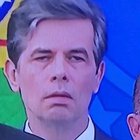 Reunião surpresa na sexta-feira à tarde.
