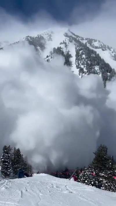 Large avalanche on Mount Timpanogos in Utah Dude